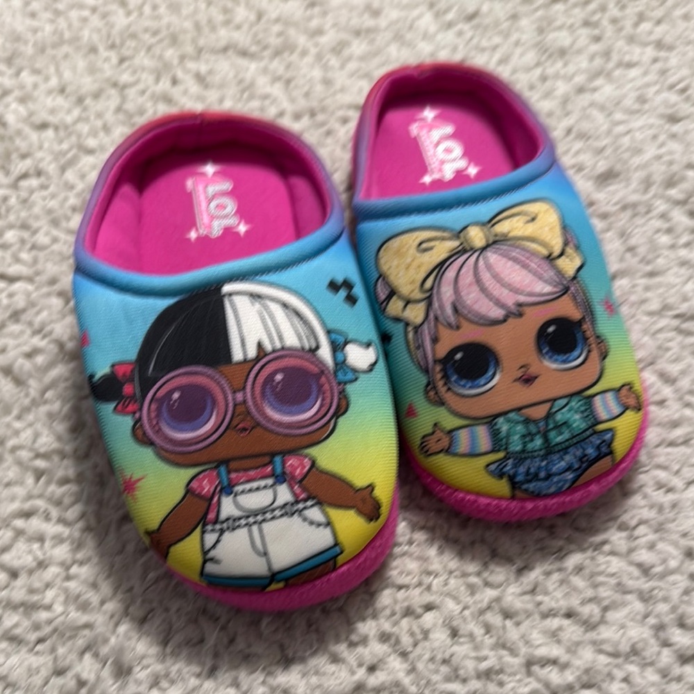 LOL Surprise Kids' Slippers - Blue and Pink